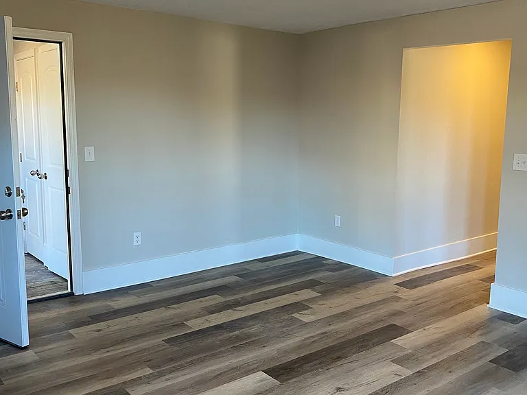 1116 N Royal Ave #2 — Photo 19