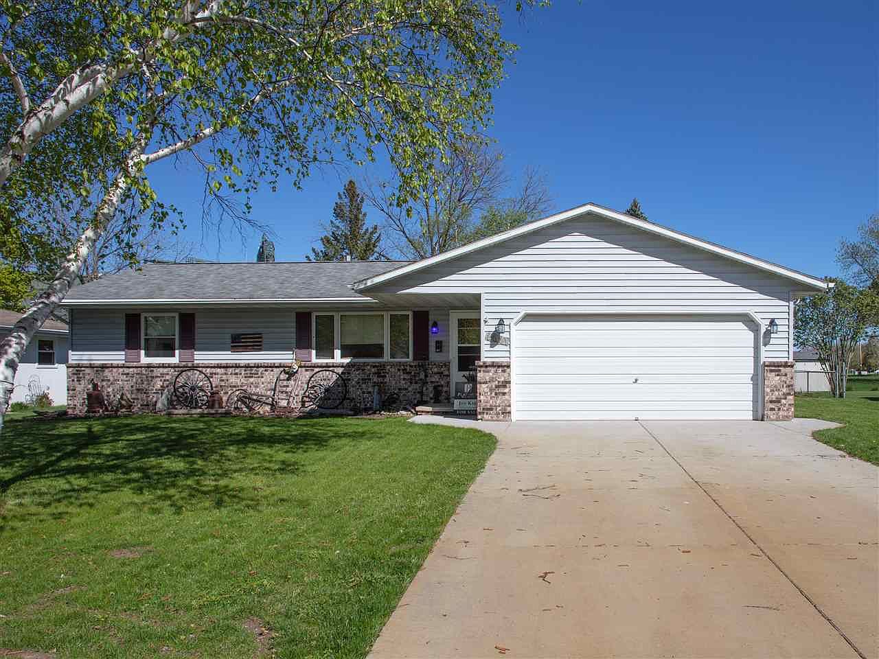 2021 True Ln Green Bay Wi 54304 Mls 50218878 Zillow