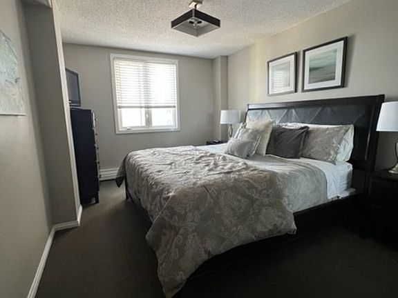 5th image of 320 5th Ave N #805