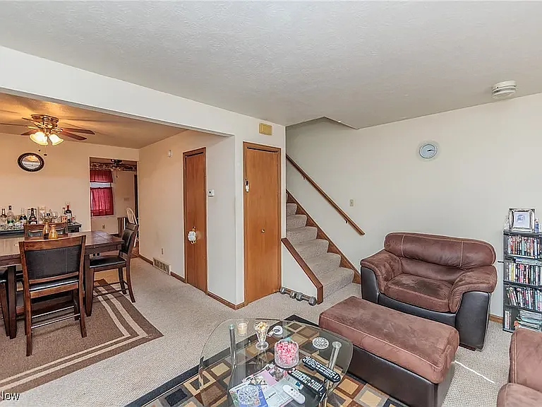 19021 Abby Ave — Photo 21