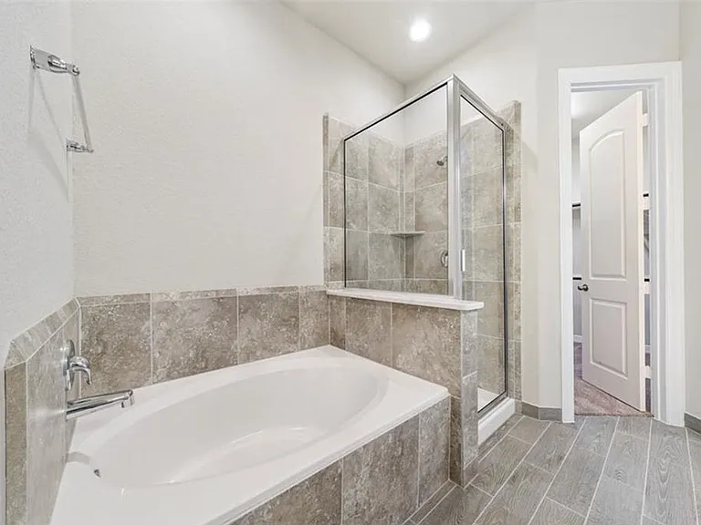 11014 Crescent Light Way — Photo 2