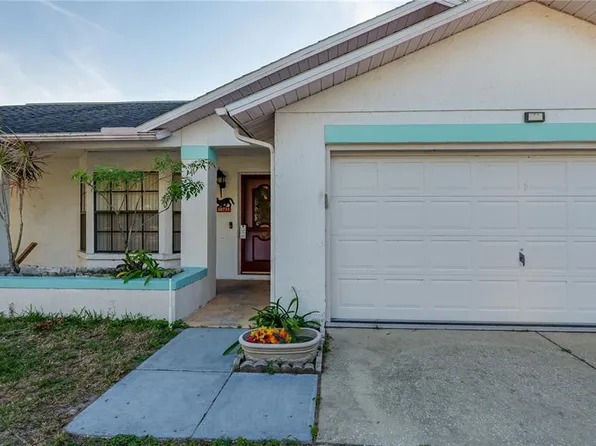 10733 Fallen Leaf Ln, Port Richey, FL 34668