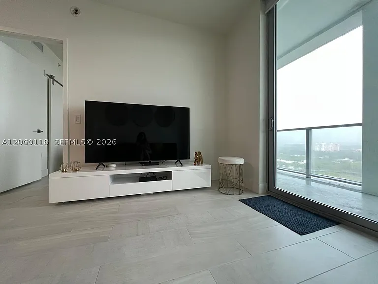 2000 Metropica Way #1105 — Photo 4