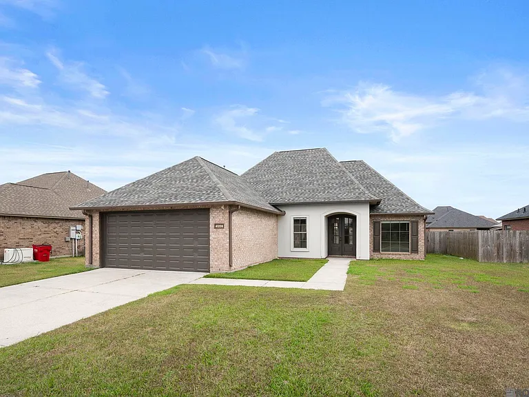 41206 Colonial Dr — Photo 3