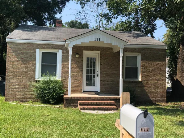 111 Cox Ave, Jacksonville, NC 28540