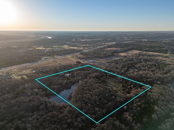 2nd image of TRACT Three E 1450 Rd