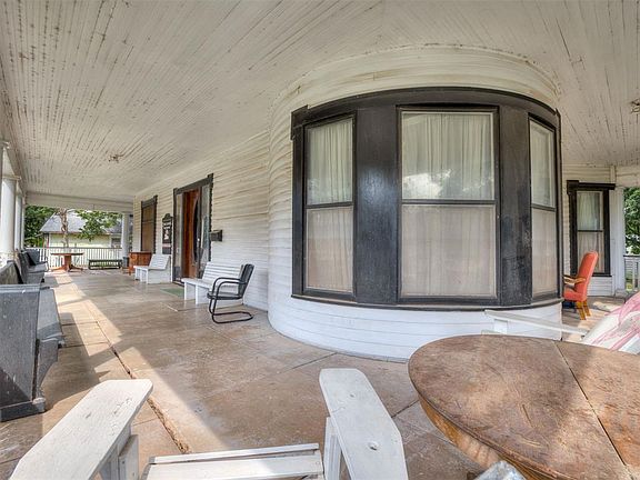 42nd image of this home