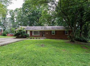 224 Weslo Dr, Kernersville, NC 27284