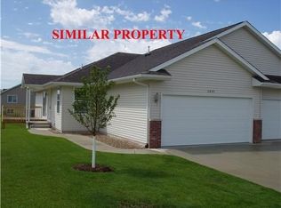 3244 Blackberry Cir SW, Cedar Rapids, IA 52404