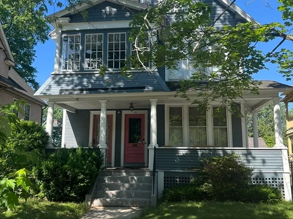 120-122 Firglade Ave, Springfield, MA 01108