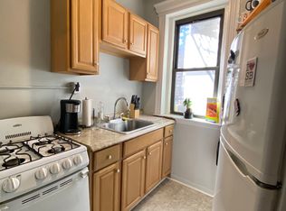 51 Park Dr APT 7, Boston, MA 02215