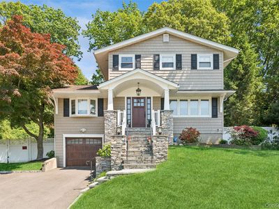 23 Ravenwood Drive, Kings Park, NY, 11754
