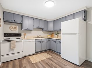 464 4th St #6, Beaver, PA