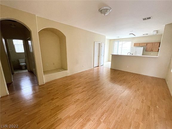 3rd image of 2704 Sun Cactus Ct