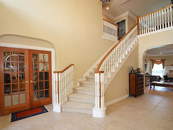 5th image of 13902 Royal Springs Ln