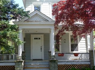 148 Broad St, Hightstown, NJ 08520