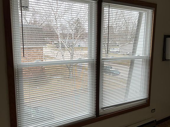 4th image of 2221 Fairland Dr #5