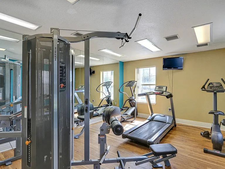 Buffalo Run Apartments — Photo 7