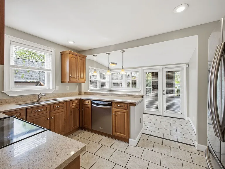 4508 Wyoming Ave #A — Photo 8