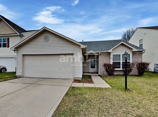 3260 Lake Stream Dr, Columbus, IN 47201