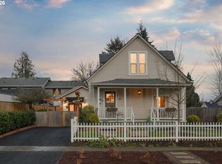 310 N School St, Newberg, OR 97132