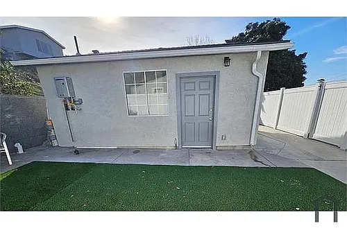 1339 Monserate Ave #2 Photo 1