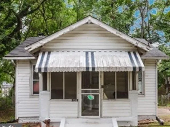 722 32nd St SE, Washington, DC 20019