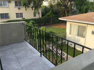 650 SW 10th St APT 6, Miami, FL 33130