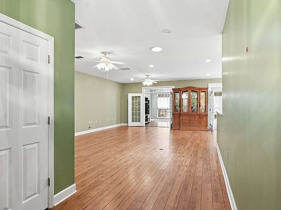 3rd image of 23378 Live Oak Ln