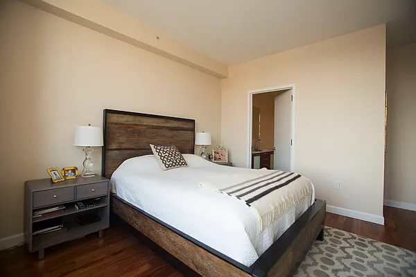 Sold by Owner | media 11