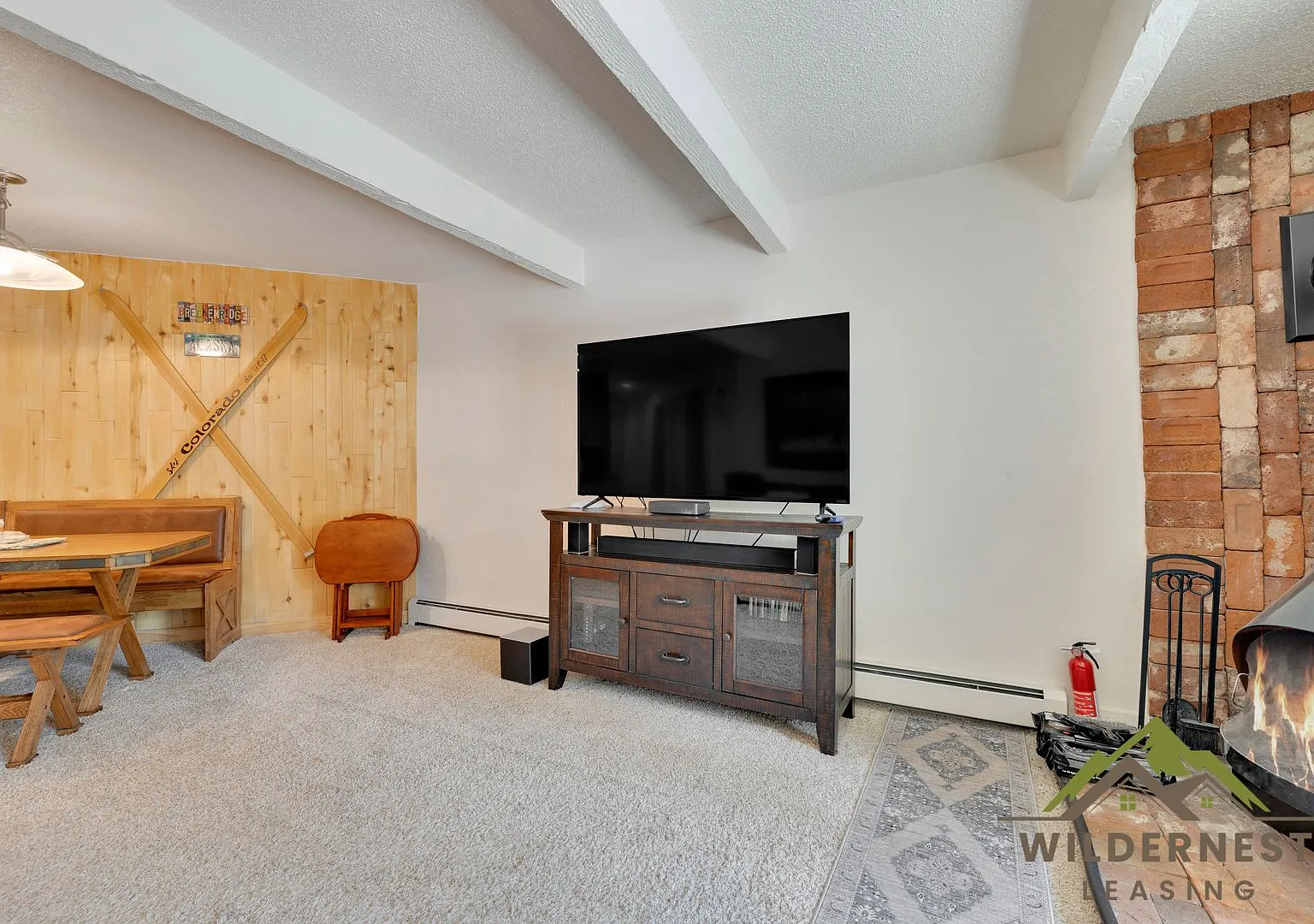 Winter Rental- 2 Bedroom/1 Bath W/Washer/Dryer, 50" Tv W/Netflix Utilities Inc — Photo 4