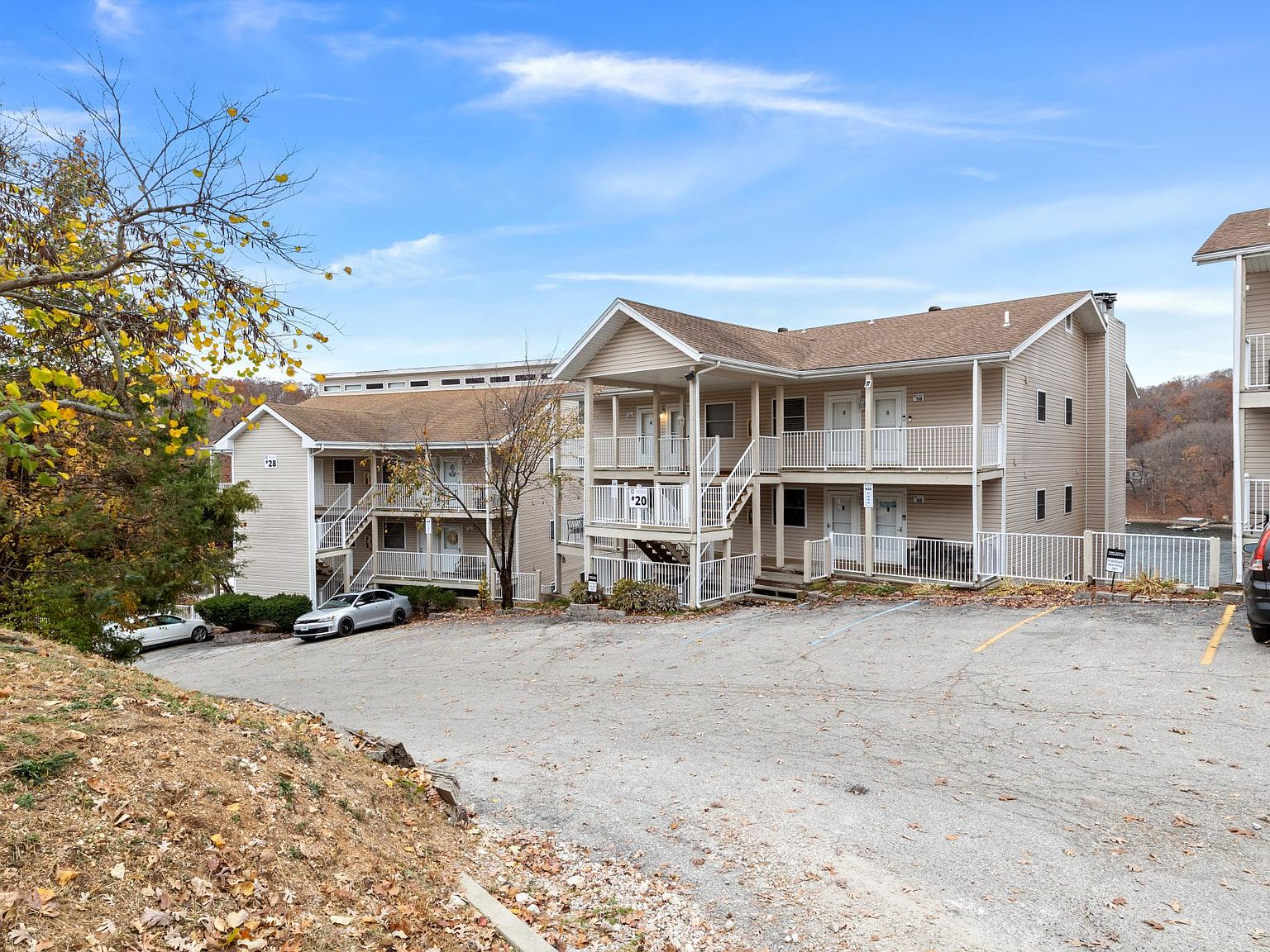 20 Wheelhouse Condo Ct 3B, Lake Ozark, MO 65049 Zillow