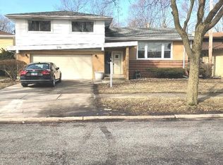 216 Abbott Ave, Chicago Heights, IL 60411