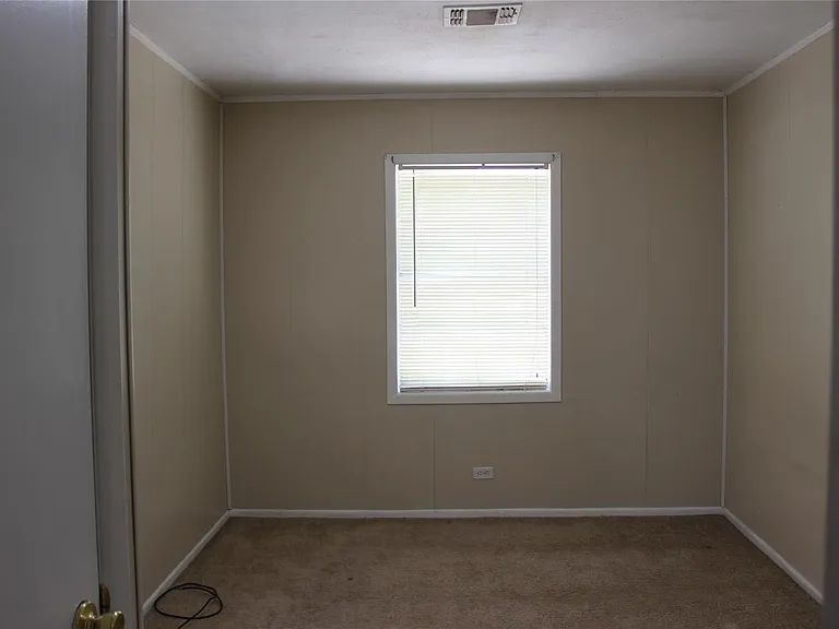 622 S Hancock St — Photo 9