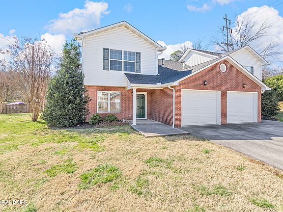 3rd image of 6811 Spring Glen Way