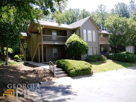 1st image of 1703 Country Park Dr