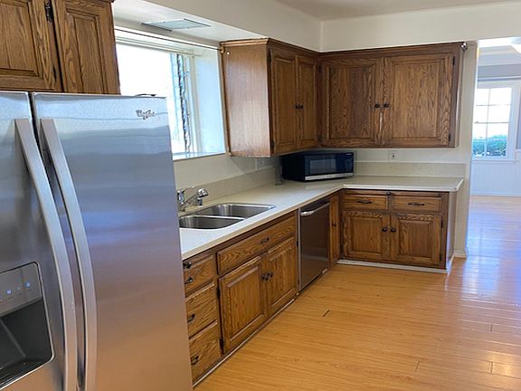 5th image of 11922 Lawler St