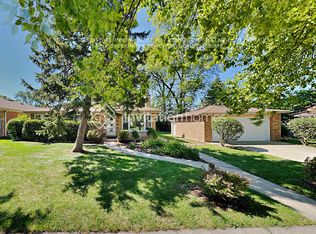 7621 W Madison St, Niles, IL 60714