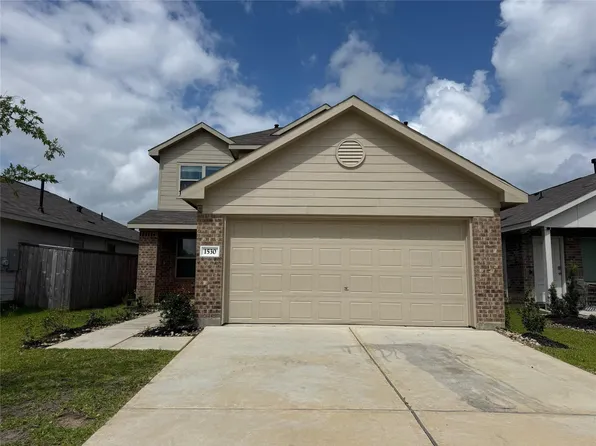 1558 San Sebastian Dr, Conroe, TX 77301