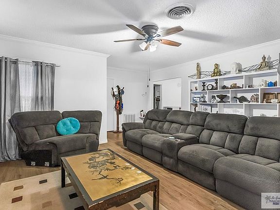 4th image of 1373 Shore Dr