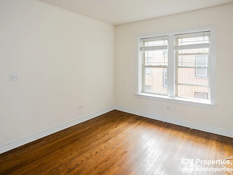 38082 N Sheffield Ave #2W — Photo 1