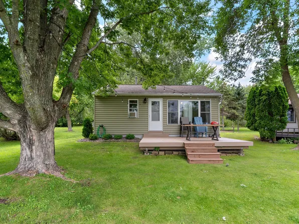 30125 Norway Ave, Lindstrom, MN 55045