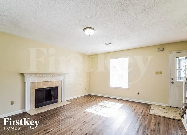 1579 Belle Trees Dr — Photo 3
