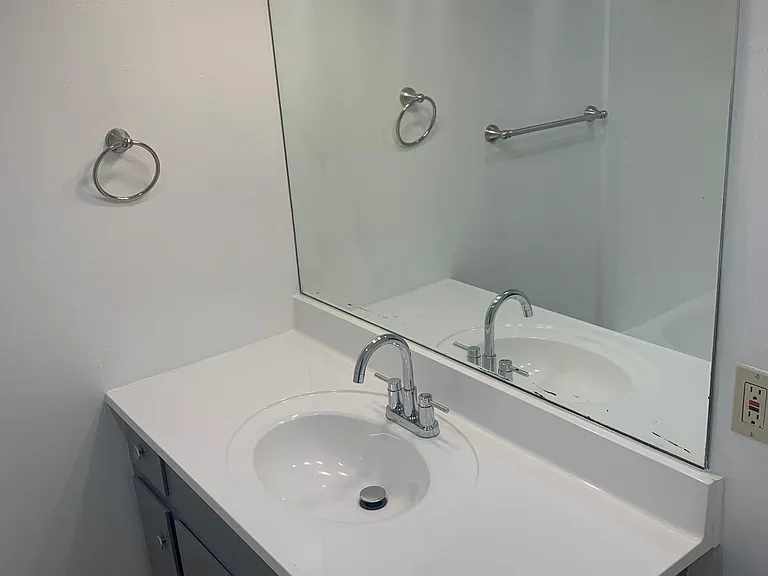 1580 College View Dr #4 — Photo 14