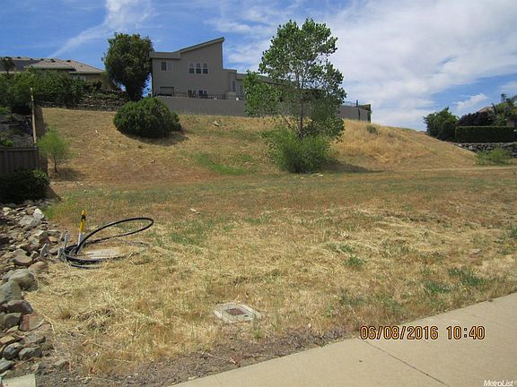 4th image of 717 Glen Mady Way
