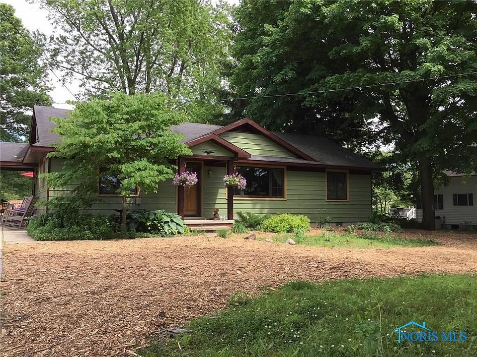 1st image of 3001 S Hallett Ave