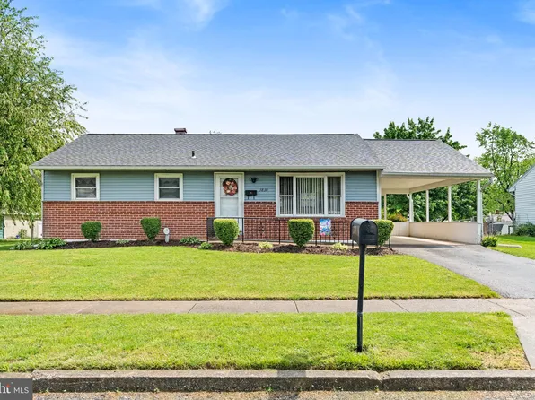 3830 Sylvan Dr, York, PA 17402