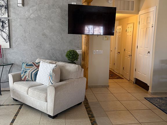 4th image of 6552 Calle Verde