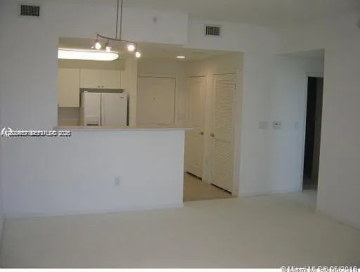 10 Aragon Ave #1018 — Photo 8