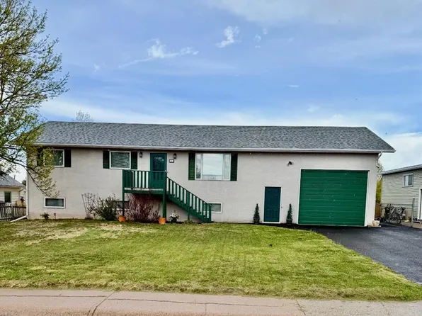 243 N 200th St W, Raymond, AB T0K 2S0